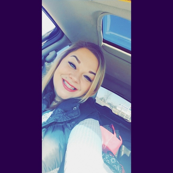 Meet your Posher, Kimber - Picture 2 of 12